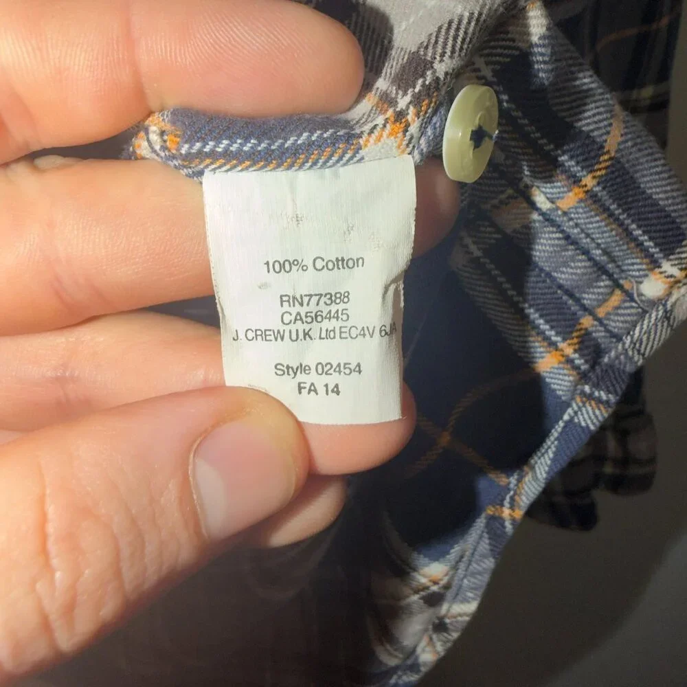 J.Crew Men’s Button Up Shirt Size Medium Long Sleeve Plaid